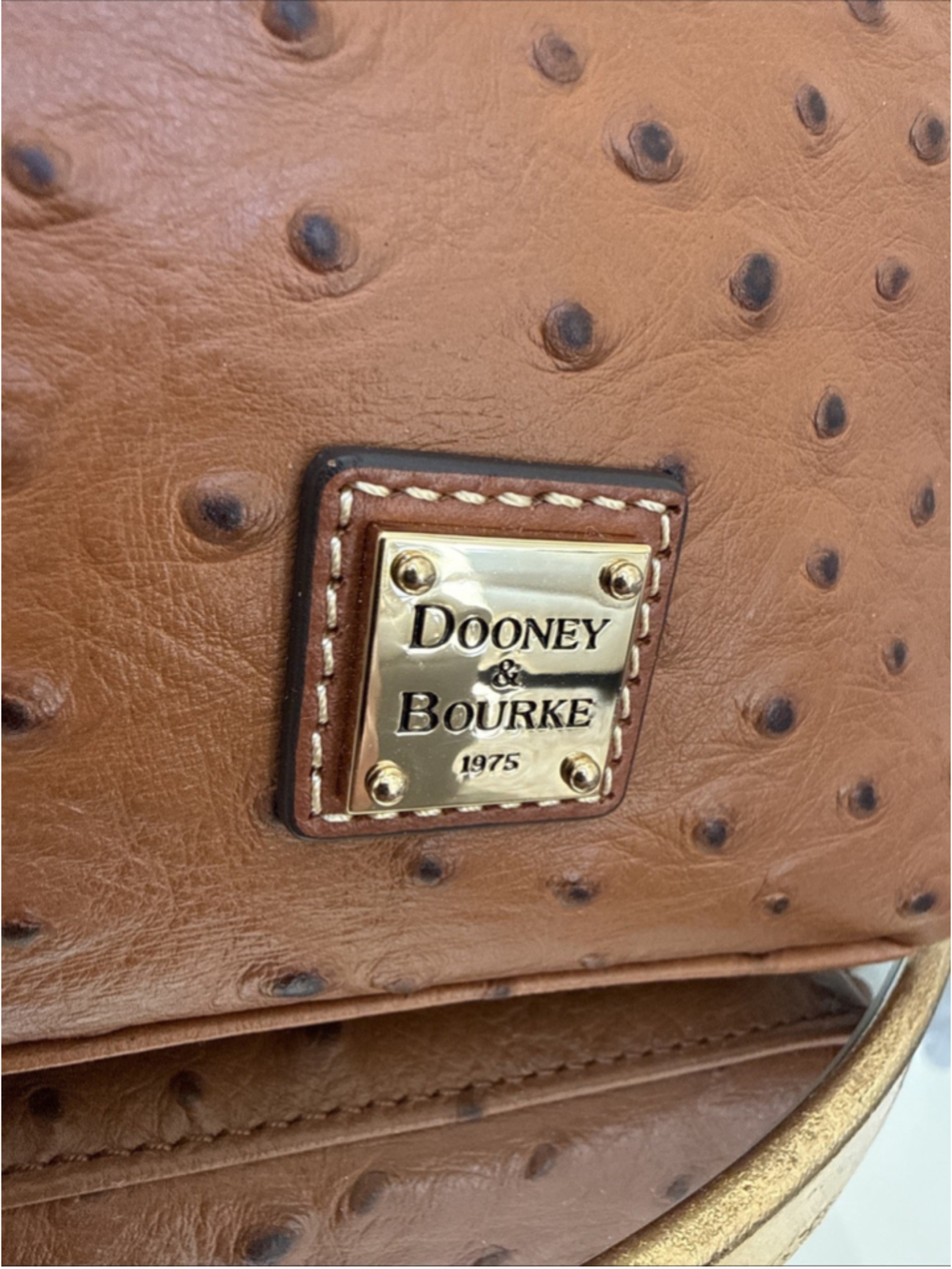 Dooney & Bourke Ostrich Kisslock Framed Bag Card Holder Caramel Color NWOT - Picture 2 of 9